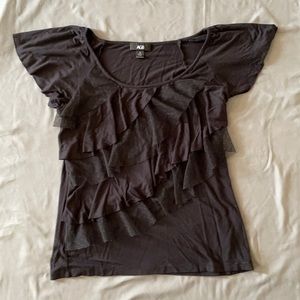 Clearance $7 AGB small black shirt detailing